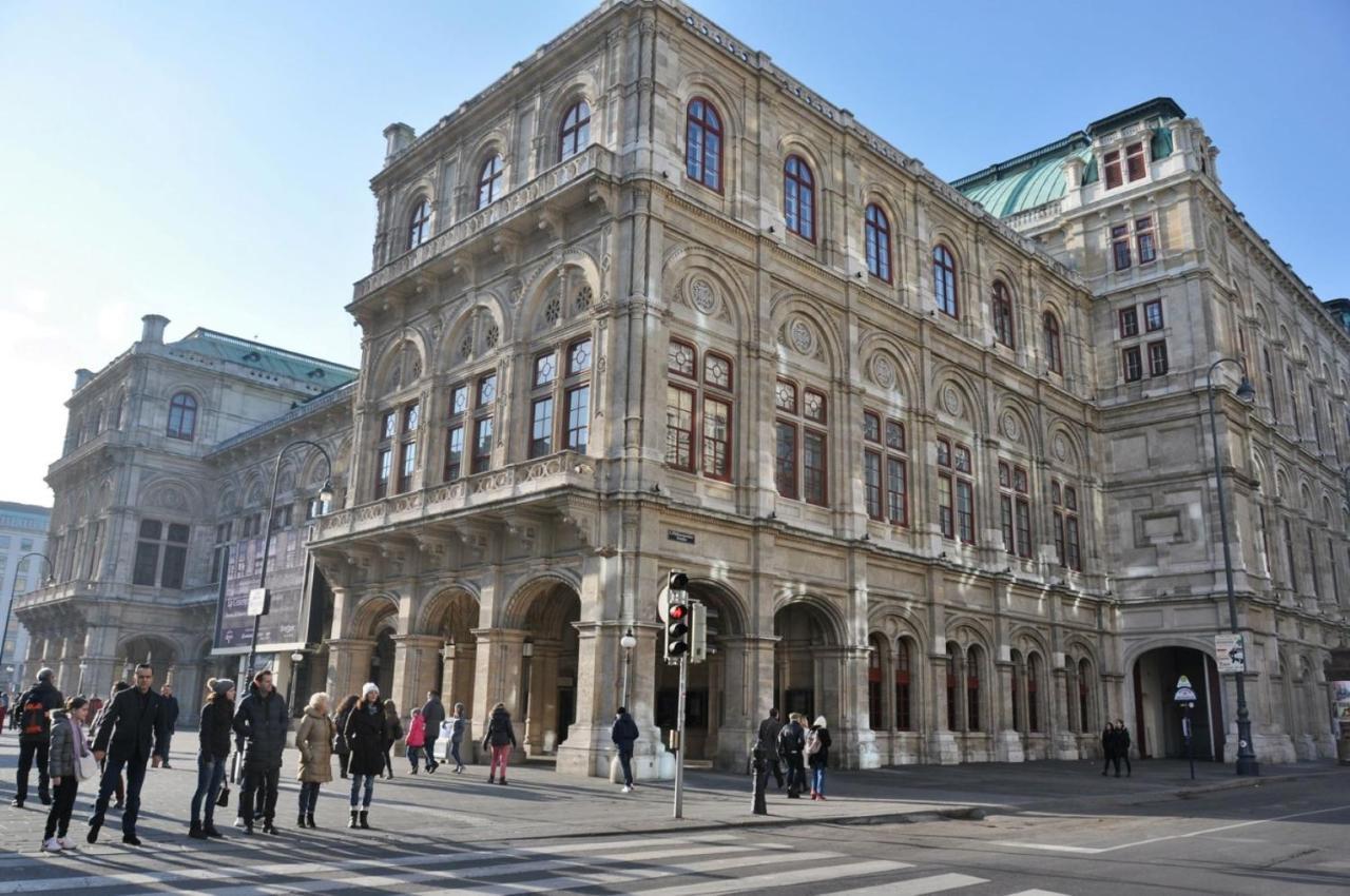Grand Vienna City Center Apartment Екстериор снимка