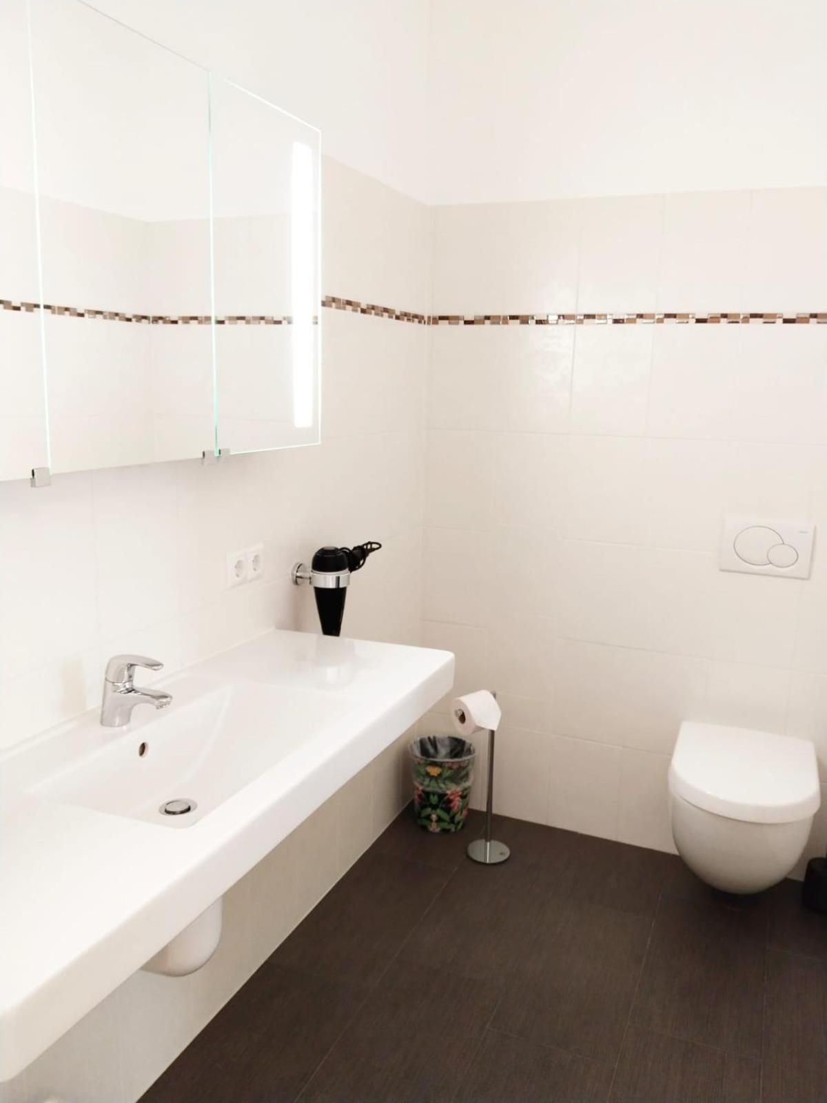 Grand Vienna City Center Apartment Екстериор снимка
